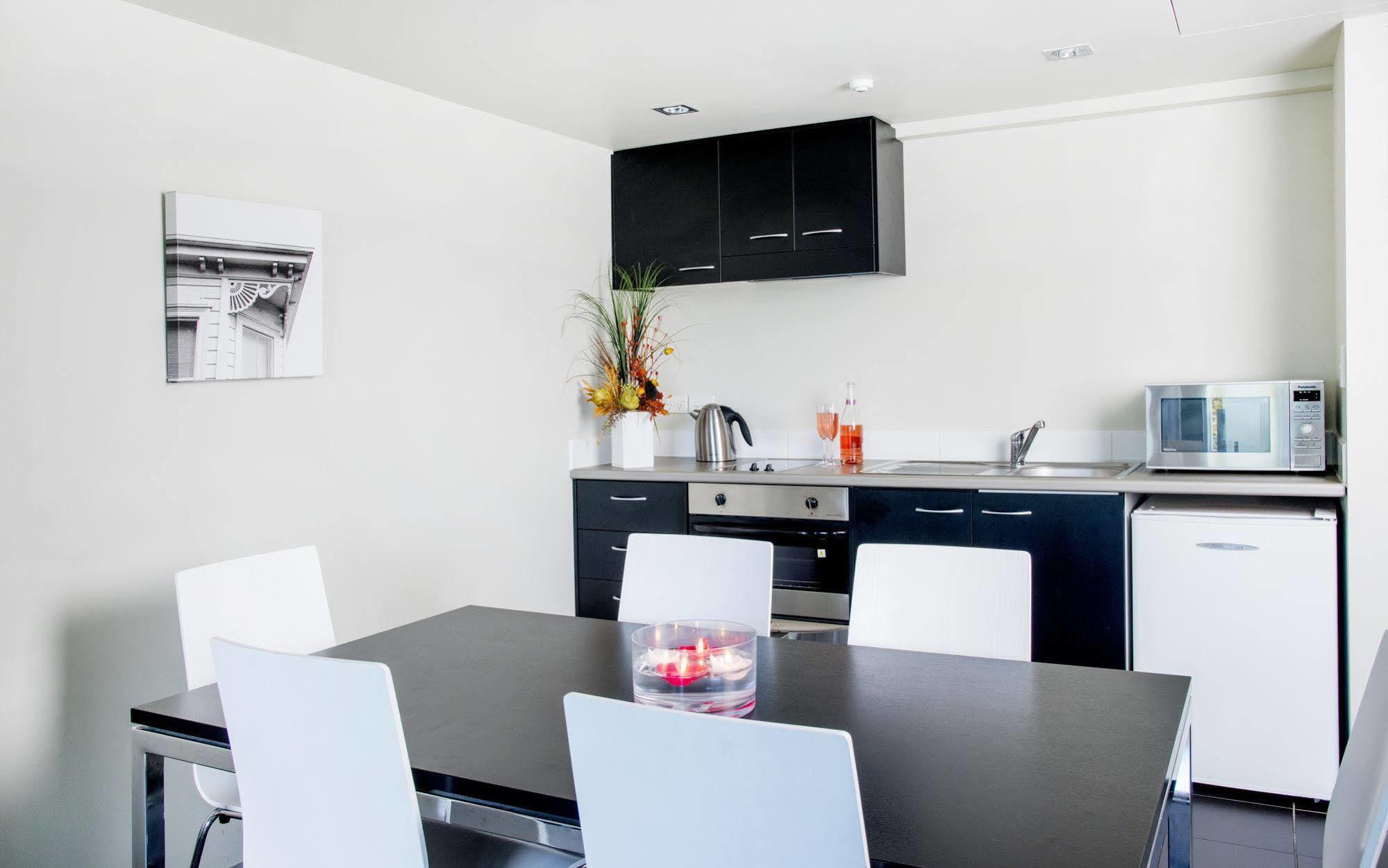 Quest Ponsonby Serviced Apartments Auckland Bagian luar foto